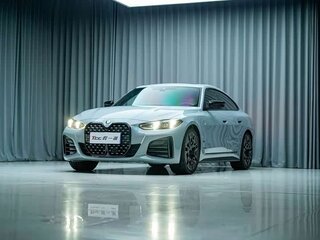 2026 BMW 4 серии Gran Coupe 430i G22, G23, G26 Рестайлинг, белый, 6985166 рублей, вид 3