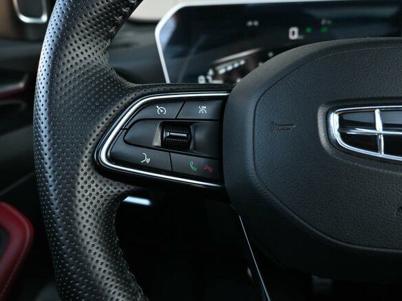 2024 Geely Coolray (Binyue Cool) I Рестайлинг, серый, 2110000 рублей - вид 16