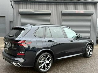 2026 BMW X5 Long 30Li IV (G05/G18) Рестайлинг, чёрный, 9900000 рублей, вид 2
