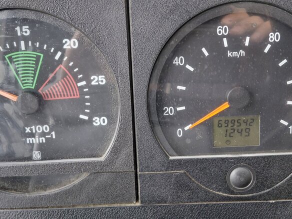 2011 МАЗ 4371, белый, 1100000 рублей - вид 4