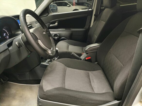 2015 Lada (ВАЗ) Priora I Рестайлинг, серебристый, 520000 рублей - вид 9
