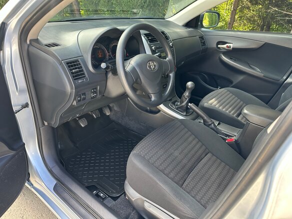 2008 Toyota Corolla X (E140, E150), голубой, 1100000 рублей - вид 18