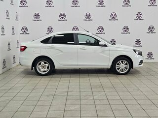 2017 Lada (ВАЗ) Vesta I, белый, 758000 рублей, вид 4