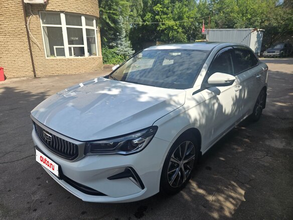 2024 Geely Emgrand II, белый, 2450000 рублей - вид 1