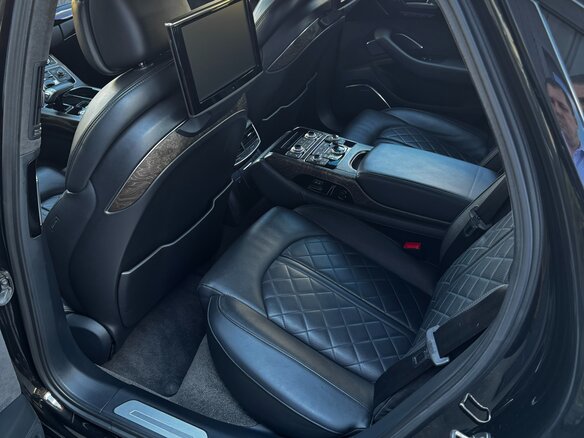2011 Audi A8 III (D4), чёрный - вид 25