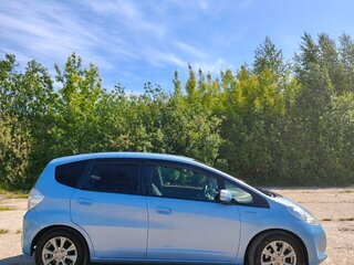 2012 Honda Fit Hybrid II, голубой, 630000 рублей, вид 3