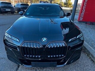 2025 BMW 7 серии 740d xDrive VII (G70), чёрный, 12082000 рублей, вид 2