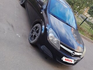 2010 Opel Astra GTC H Рестайлинг, чёрный, 470000 рублей, вид 1