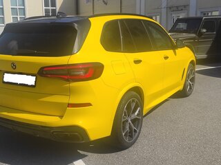 2021 BMW X5 40i IV (G05/G18), белый, 9000000 рублей, вид 4