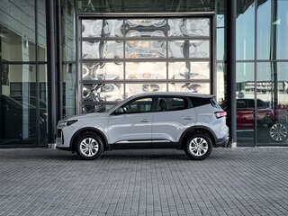 2025 Chery Tiggo 4 I Рестайлинг 2, серый, 1599000 рублей, вид 4