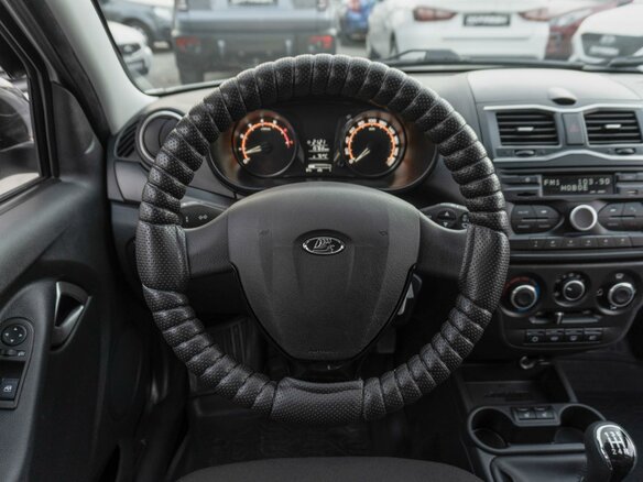 2023 Lada (ВАЗ) Granta I Рестайлинг, белый, 989000 рублей - вид 11