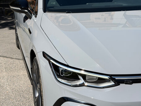 2023 Volkswagen Golf VIII, серый, 2180000 рублей, вид 3
