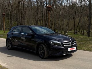 2013 Mercedes-Benz A-Класс 180 III (W176), фиолетовый, 1600000 рублей, вид 3
