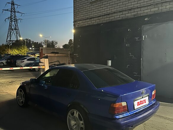 1993 BMW 3 серии 316i III (E36), синий, 210000 рублей - вид 2