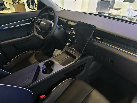 2026 Jeland J6, чёрный, 2525000 рублей - вид 22
