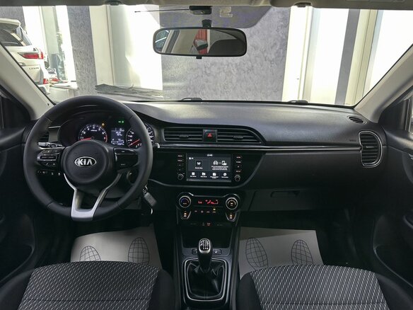 2018 Kia Rio IV, серебристый, 1465000 рублей - вид 31