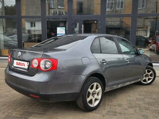 2008 Volkswagen Jetta V, серый, 375000 рублей, вид 4