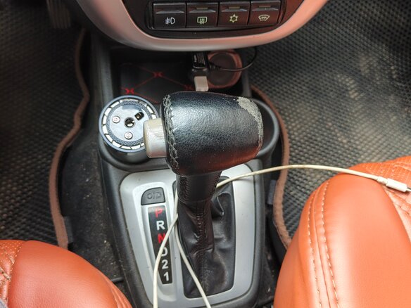 2012 Lada (ВАЗ) Granta I, серебристый, 360000 рублей - вид 17
