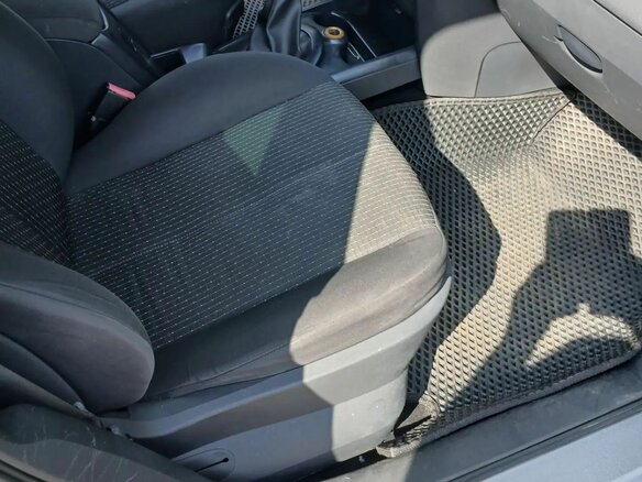 2004 Renault Megane II, серый, 235000 рублей - вид 9