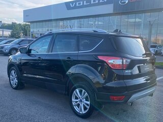 2018 Ford Kuga II Рестайлинг, чёрный, 1490000 рублей, вид 5