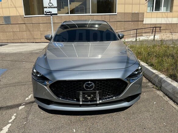 2022 Mazda 3 Axela IV (BP), серый, 1730000 рублей - вид 2