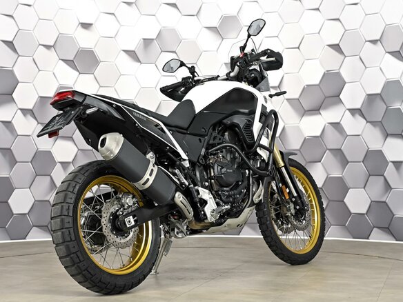 2023 Yamaha Tenere 700, белый, 1277000 рублей - вид 6