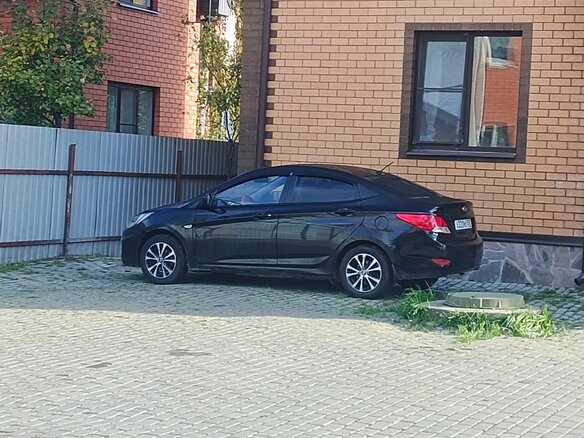 2013 Hyundai Solaris I, чёрный, 470000 рублей - вид 5