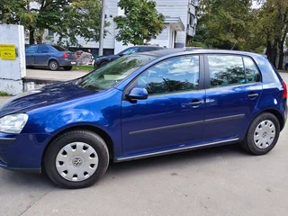 2005 Volkswagen Golf V, синий, 1300000 рублей, вид 1