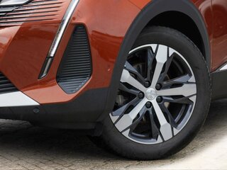 2023 Peugeot 5008 II Рестайлинг, коричневый, 2150000 рублей, вид 5