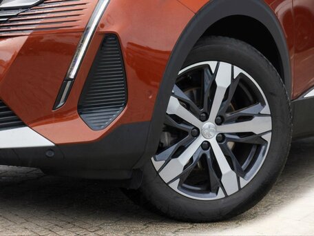 2023 Peugeot 5008 II Рестайлинг, коричневый, 2150000 рублей, вид 5
