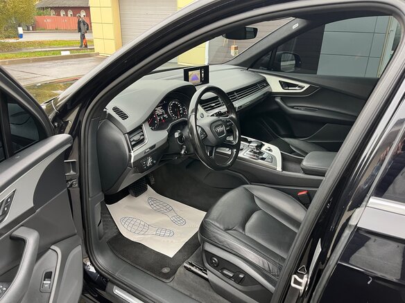 2016 Audi Q7 II (4M), чёрный, 3350000 рублей - вид 17