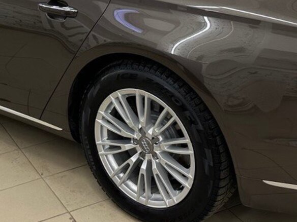 2015 Audi A8 Long III (D4) Рестайлинг, коричневый - вид 12