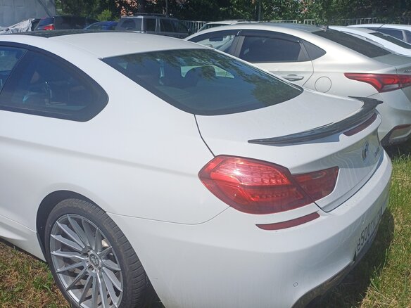 2011 BMW 6 серии 640i III (F06/F13/F12), белый, 1860000 рублей - вид 12