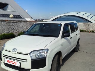 2015 Toyota Succeed I Рестайлинг, белый, 750000 рублей, вид 1