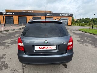 2010 Skoda Fabia II Рестайлинг, серый, 680000 рублей, вид 3