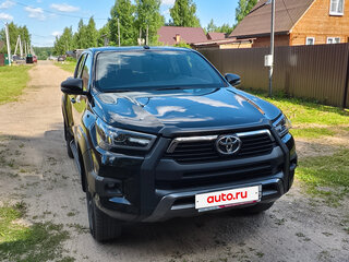 2020 Toyota Hilux VIII Рестайлинг 2, чёрный, 5950000 рублей, вид 1