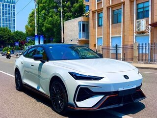 2026 Changan UNI-V I Рестайлинг 2, белый, 3282999 рублей, вид 1