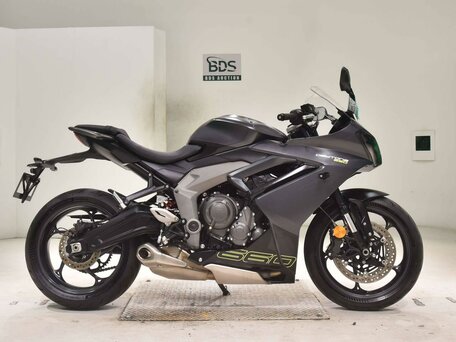 2024 Triumph Daytona 660, серый, 877000 рублей, вид 2
