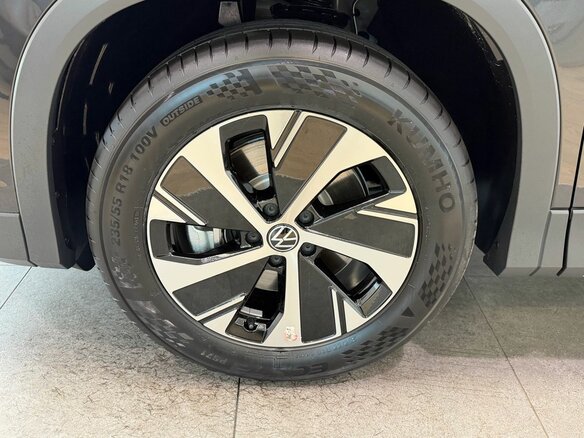 2026 Volkswagen Tayron II (China Market), серый, 4450000 рублей - вид 5