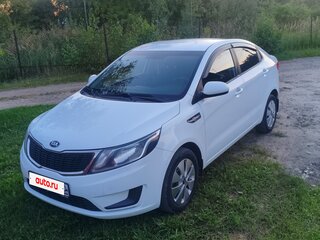 2014 Kia Rio III, белый, 860000 рублей, вид 1