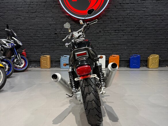 1998 Yamaha V-Max 1200, чёрный, 365000 рублей - вид 10