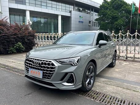 Audi Q3 II (F3)