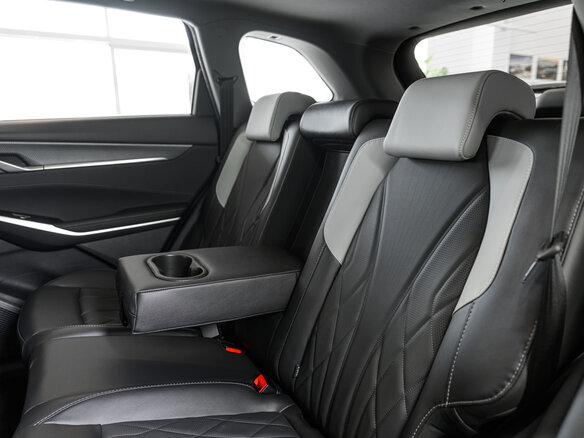 2024 Changan CS75 Plus III, серый, 2900000 рублей - вид 30