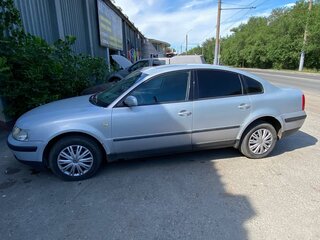 1999 Volkswagen Passat B5, серебристый, 235000 рублей, вид 3