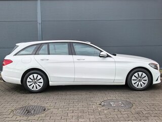 2019 Mercedes-Benz C-Класс 200 IV (W205) Рестайлинг, белый, 2139000 рублей, вид 3