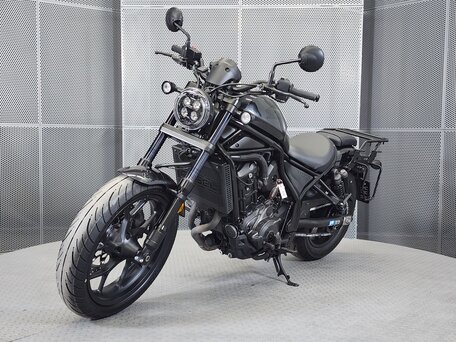 2022 Honda CMX 1100 Rebel, серый, 999000 рублей, вид 4