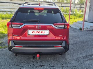 2022 Toyota RAV4 V (XA50), красный, 4290000 рублей, вид 5