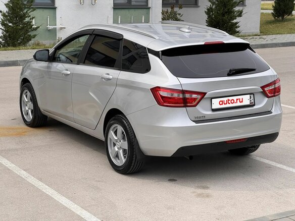 2018 Lada (ВАЗ) Vesta SW I, серебристый, 930000 рублей - вид 6