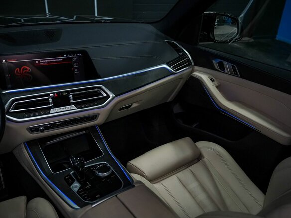 2021 BMW X5 40i IV (G05/G18), синий, 6909000 рублей - вид 32