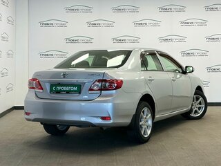 2012 Toyota Corolla X (E140, E150) Рестайлинг, серебристый, 925000 рублей, вид 2